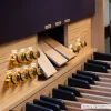 Fußpistons, Schweller und Pedal der Gloria Concerto Plus 3-51 Trend